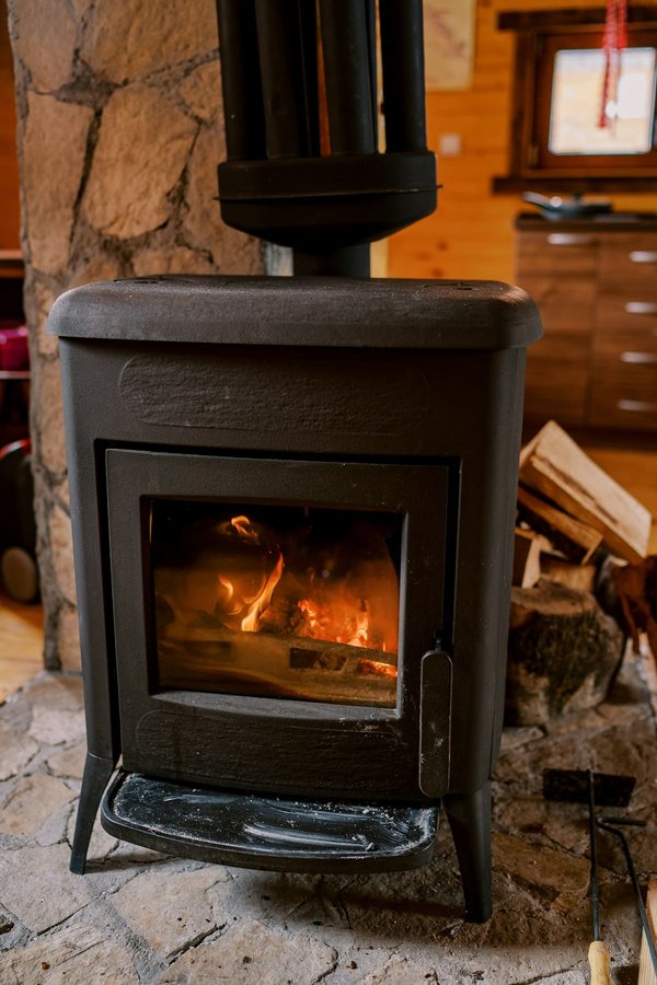 Découvrez votre revendeur premium poêles à granulés expert